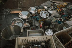 Flohmarkt Funde restaurieren: Upcycling-Projekte starten
